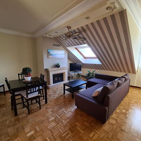 106A Atico Con Garaje Y Chimenea Cerca De La Playa Διαμέρισμα Χιχόν Εξωτερικό φωτογραφία